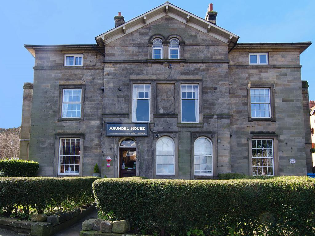 Arundel House Bed & Breakfast Whitby Exterior photo